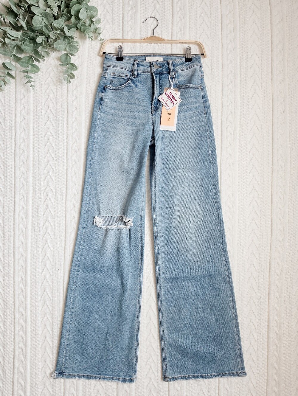 RISEN Women's Tummy Control Wide Leg Jeans Knee Distress Medium Wash HR 3/26 NEW - Picture 2 of 14